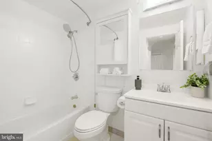 2611 Adams Mill Rd NW, Washington, DC 20009 - Photo 11