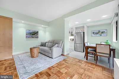 5112 Macarthur Boulevard NW #2, Washington, DC 20016 - Photo 5