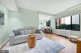 5112 MacArthur Blvd NW, Washington, DC 20016 - Photo 3