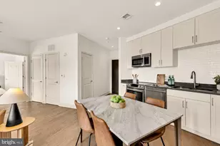 2550 17th St NW, Washington, DC 20009 - Photo 7