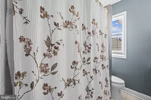 504 Kenyon St NW, Washington, DC 20010 - Photo 17