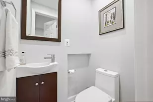 1433 W St NW, Washington, DC 20009 - Photo 17