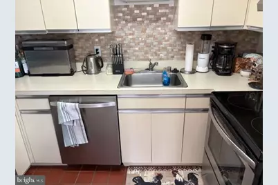 1733 20th Street NW #302, Washington, DC 20009 - Photo 9