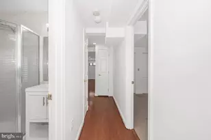 1321 NW Fairmont Street NW, Washington, DC 20009 - Photo 11