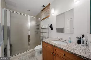 675 E St NW, Washington, DC 20004 - Photo 25