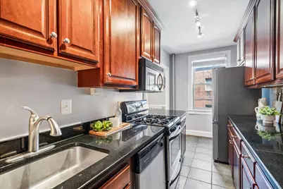 3010 Wisconsin Avenue NW #209, Washington, DC 20016 - Photo 15
