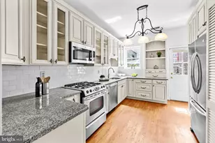 661 F St NE, Washington, DC 20002 - Photo 11