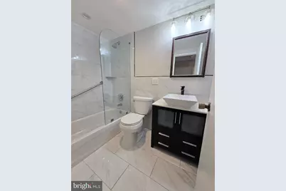 1435 4th Street SW #B712, Washington, DC 20024 - Photo 9