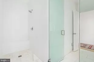 625 5th St NE, Washington, DC 20002 - Photo 17