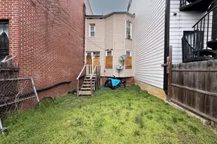 1366 Newton St NW, Washington, DC 20010 - Photo 3