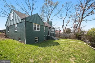 3243 Massachusetts Ave SE, Washington, DC 20019 - Photo 23