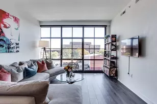 2030 NW 8th Street NW, Washington, DC 20001 - Photo 11