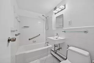 4200 Cathedral Ave NW, Washington, DC 20016 - Photo 15