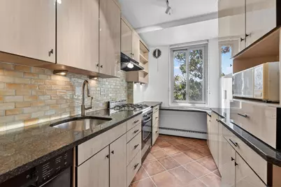 4200 Cathedral Avenue NW #918, Washington, DC 20016 - Photo 11