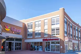 4200 Cathedral Ave NW, Washington, DC 20016 - Photo 25