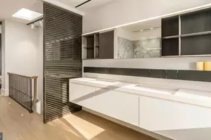 2611 P St NW, Washington, DC 20007 - Photo 21