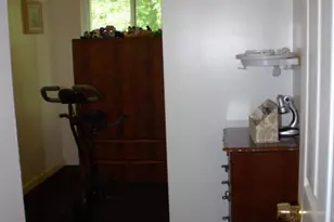 1902 SE Valley Terrace SE, Washington, DC 20032 - Photo 15