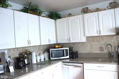 1902 SE Valley Terrace SE, Washington, DC 20032 - Photo 5