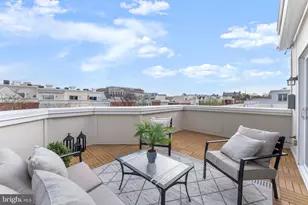 1010 4th St SE, Washington, DC 20003 - Photo 63