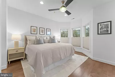 1010 4th Street SE, Washington, DC 20003 - Photo 33