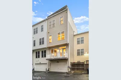 1010 4th Street SE, Washington, DC 20003 - Photo 69