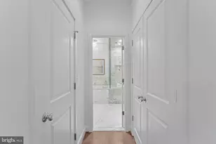 1010 4th St SE, Washington, DC 20003 - Photo 37