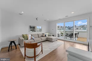 1010 4th St SE, Washington, DC 20003 - Photo 51