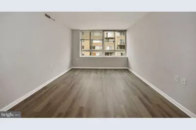 350 G Street SW #N522, Washington, DC 20024 - Photo 9