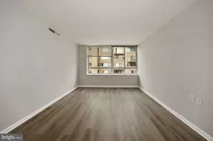 350 G St SW, Washington, DC 20024 - Photo 9