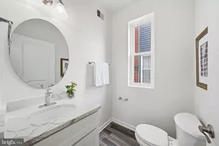 2121 4th St NE, Washington, DC 20002 - Photo 17