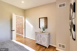 1238 Linden Pl NE, Washington, DC 20002 - Photo 17