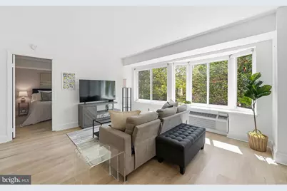 1825 T Street NW #207, Washington, DC 20009 - Photo 11