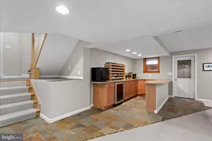 5741 27th St NW, Washington, DC 20015 - Photo 49