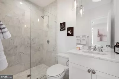 1421 27th Street NW, Washington, DC 20007 - Photo 11