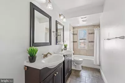 1040 6th Street NE #302, Washington, DC 20002 - Photo 15