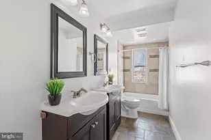 1040 6th St NE, Washington, DC 20002 - Photo 15