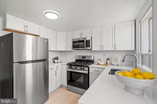1040 6th St NE, Washington, DC 20002 - Photo 9