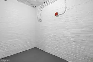 1835 NW 16th Street NW, Washington, DC 20009 - Photo 21