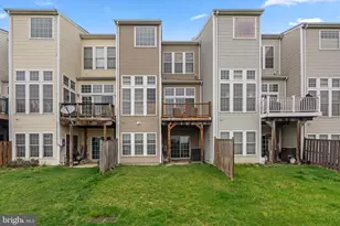 3222 Theodore R Hagans Dr NE, Washington, DC 20018 - Photo 43