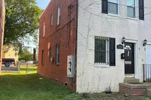 2429 Irving St SE, Washington, DC 20020 - Photo 3