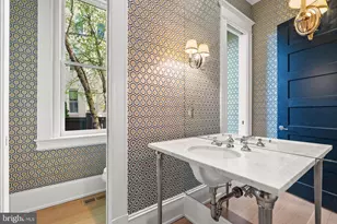 2107 Wyoming Ave NW, Washington, DC 20008 - Photo 13