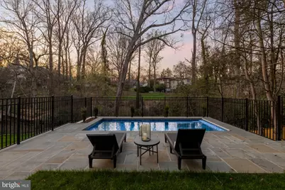 2733 Chesapeake Street NW, Washington, DC 20008 - Photo 3