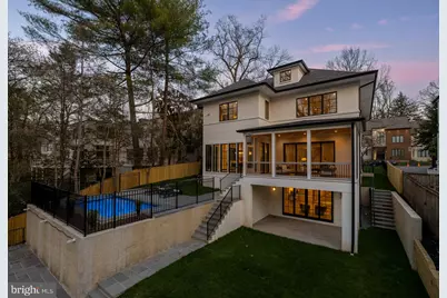 2733 Chesapeake Street NW, Washington, DC 20008 - Photo 95
