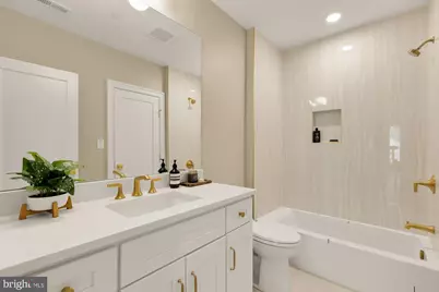 2733 Chesapeake Street NW, Washington, DC 20008 - Photo 83