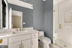 2733 Chesapeake St NW, Washington, DC 20008 - Photo 67