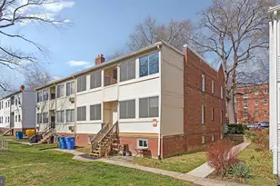 4482 MacArthur Blvd NW, Washington, DC 20007 - Photo 3