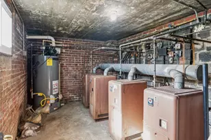 4482 MacArthur Blvd NW, Washington, DC 20007 - Photo 11