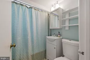 2606 Tunlaw Rd NW, Washington, DC 20007 - Photo 11