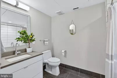 1300 4th Street SE #205, Washington, DC 20003 - Photo 15