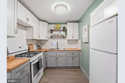 1420 N Street NW #307, Washington, DC 20005 - Photo 7